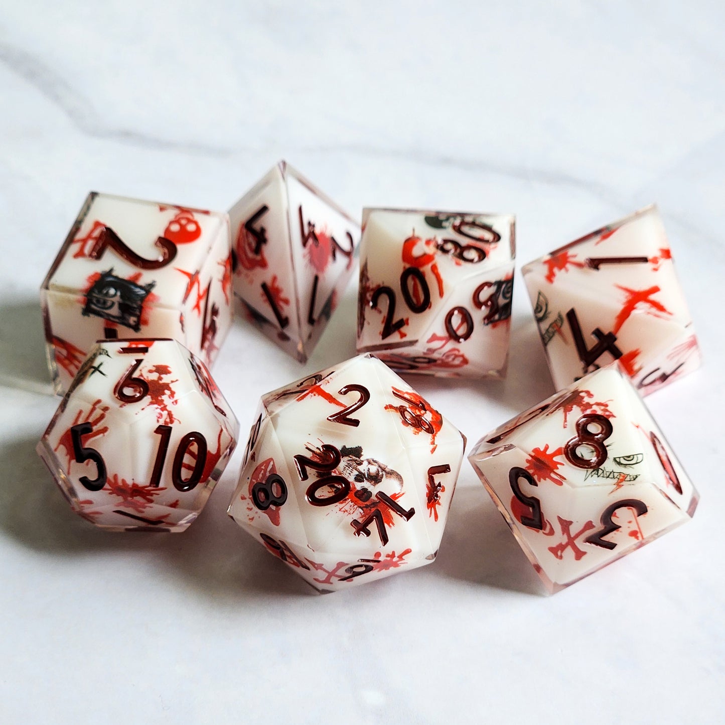 Camp Horror 7pc Set Sharp Edge